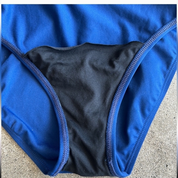 Cole of California  bathingsuit - Picture 4 of 6